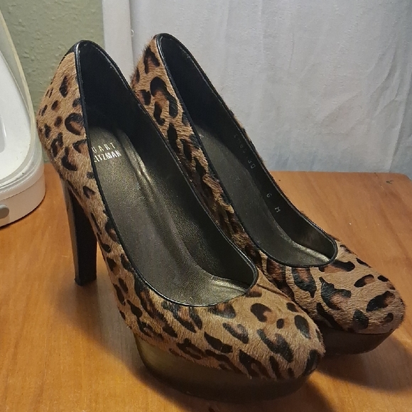 Stuart Weitzman Shoes - Stuart Weitzman Cheetah Heels Size 6